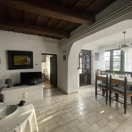 Pajta Vendeghaz Salfoeld *