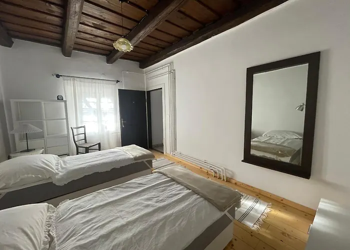 Pajta Vendeghaz Salfoeld * Salfold